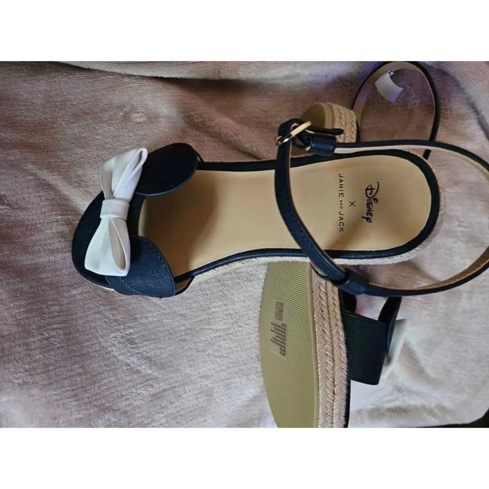 Disney x Janie and Jack Navy Blue espadrille sandals w/ white bow